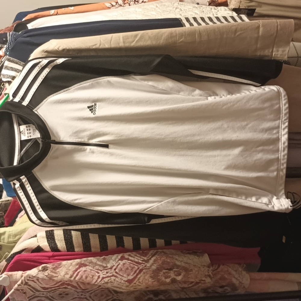 Adidas sweatsuit set size M